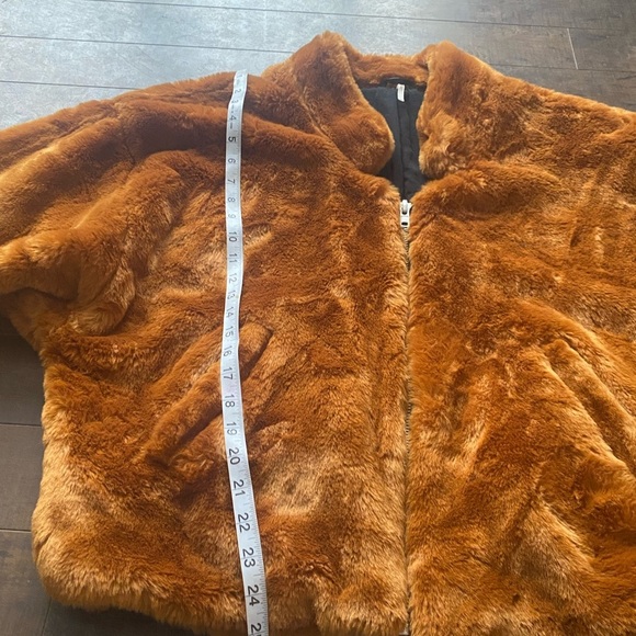 Free People Terracotta Faux Fur Bomber jacket - Picture 10 of 14
